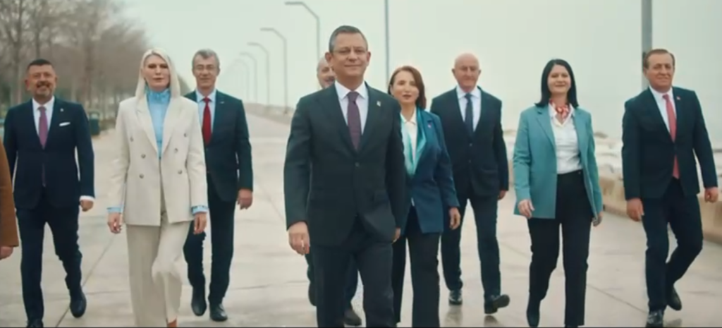 CEVAT ÖNCÜ CHP’NİN REKLAM FİLMİNDE